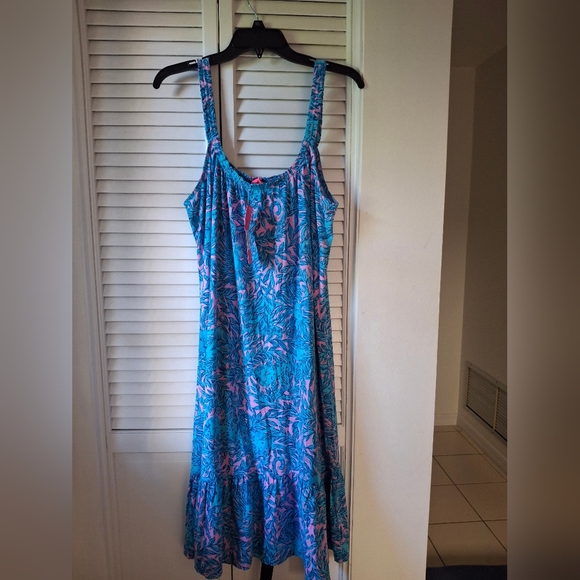 Lilly Pulitzer Dresses & Skirts - Lilly Pulitzer Vibrant Blue and Pink Top